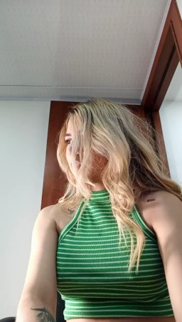 vanessa_hill  25-12-2020